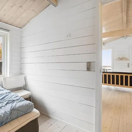 3 Bedroom Stunning In Allinge-Sandvig
